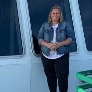 Meet your Posher, Kayla